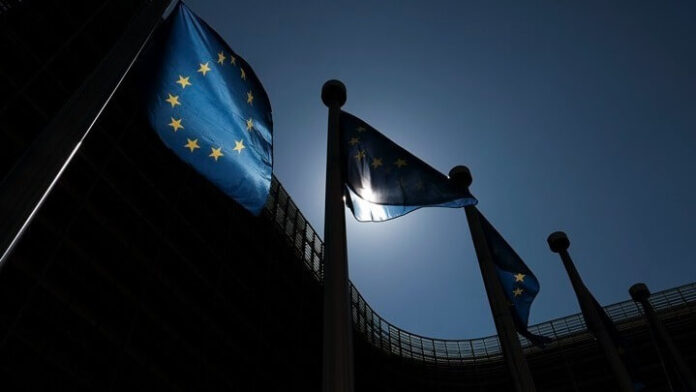 EE: Σημαίες της ΕΕ