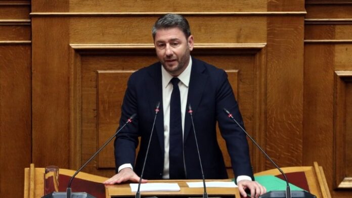 Ο Νίκος Ανδρουλάκης στη Βουλή