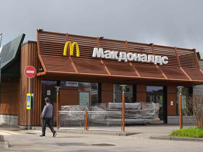 τα McDonald's και η Coca Cola «θησαυρίζουν» στην Ουκρανία