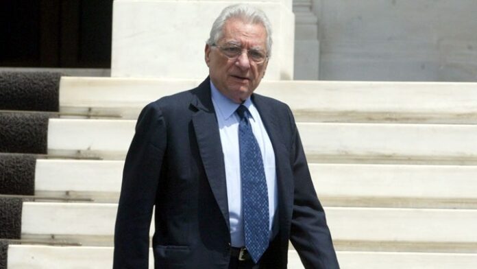 Ο Πέτρος Μολυβιάτης