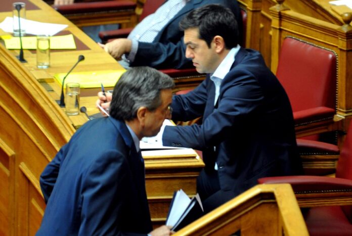 Συζήτηση στην Ολομέλεια της Βουλής για το δημοψήφισμα το Σάββατο 27 Ιουνίου 2015. (EUROKINISSI/ΓΙΑΝΝΗΣ ΠΑΝΑΓΟΠΟΥΛΟΣ)