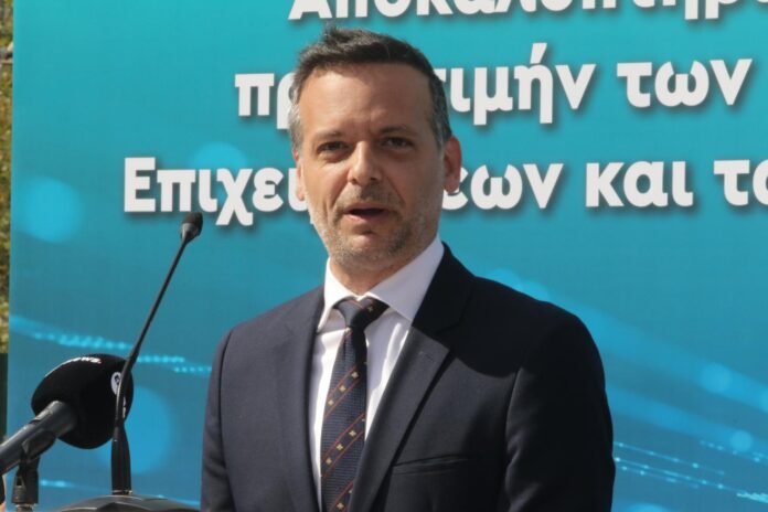 Χάρης Δούκας