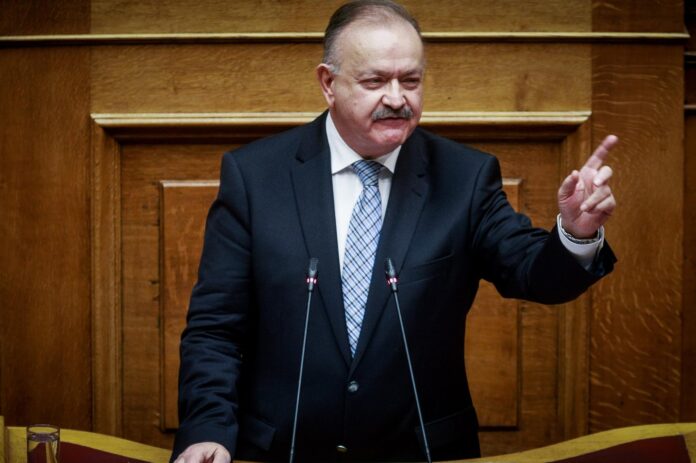 Ο Δημήτρης Σταμάτης