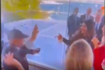 Ο χορός του Προκοπίου με την Κίμπερλι